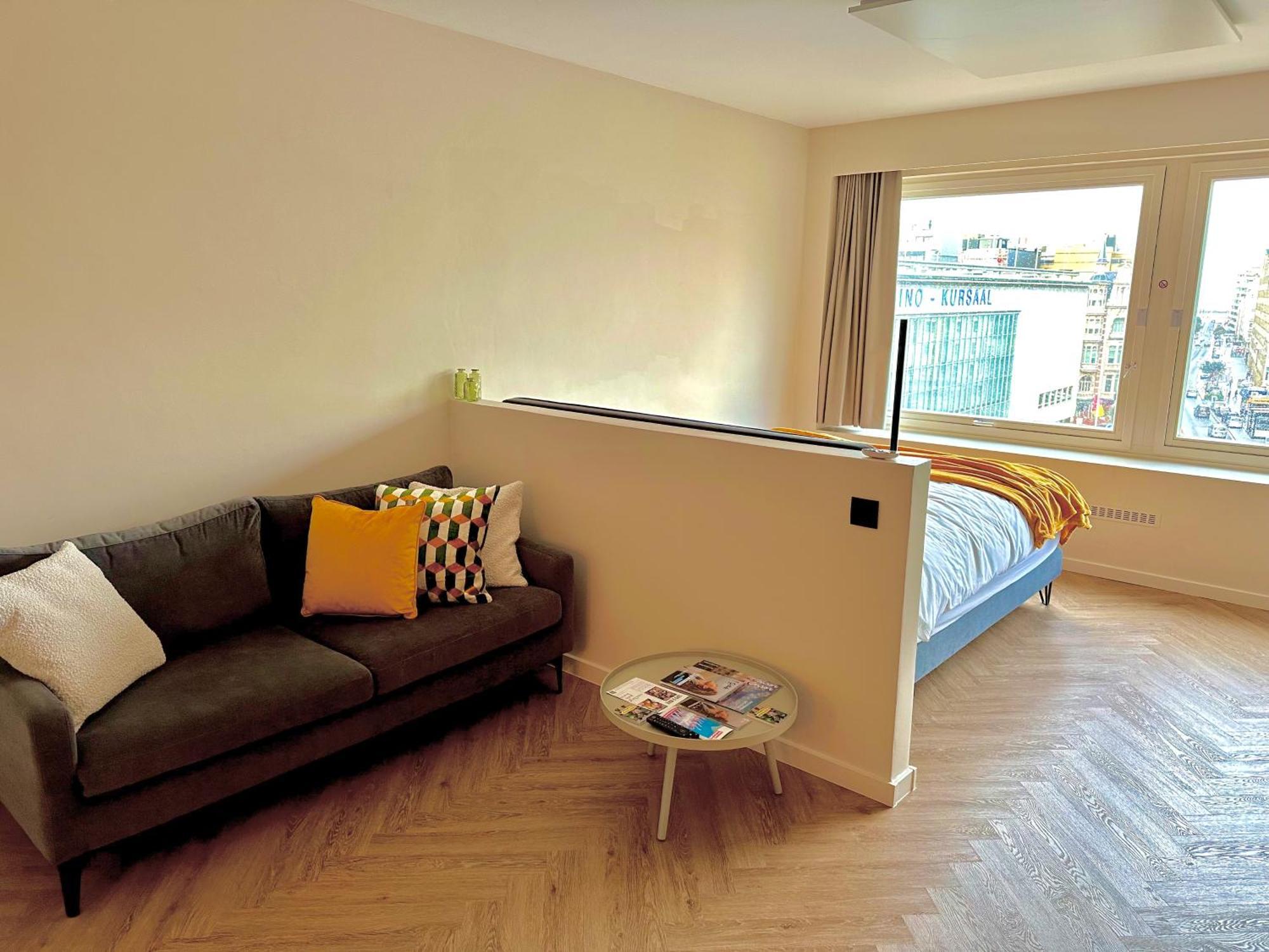 Studio By Aimee - 20M From The Beach & In City Centre! Ostende Extérieur photo