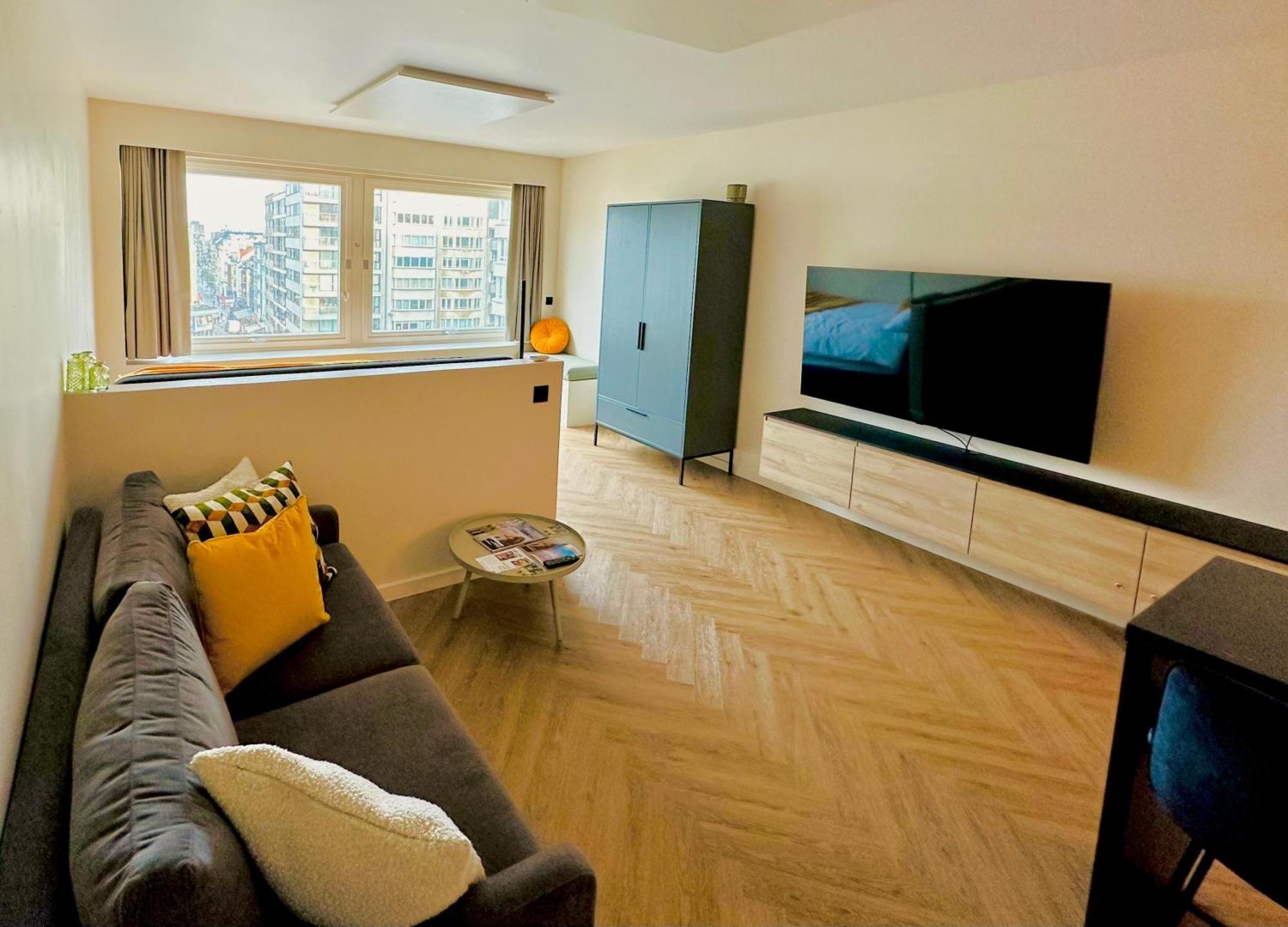 Studio By Aimee - 20M From The Beach & In City Centre! Ostende Extérieur photo